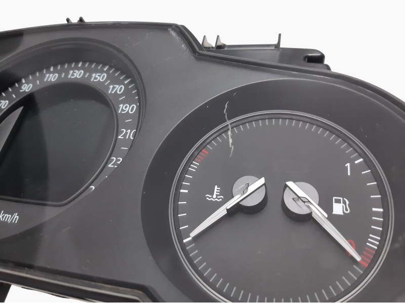 Recambio de cuadro instrumentos para renault megane iv berlina 5p intens referencia OEM IAM 248106752R A2C96098000 