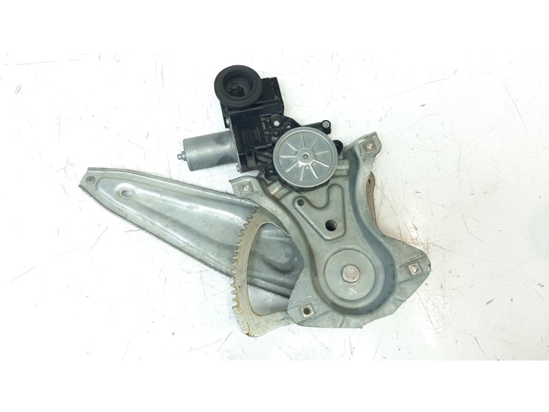 Recambio de elevalunas trasero derecho para toyota c-hr referencia OEM IAM 69830F4010  