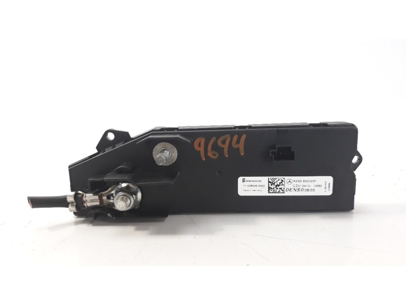 Recambio de resistencia calefaccion para infiniti q30 2.2d sport referencia OEM IAM A2468300261  