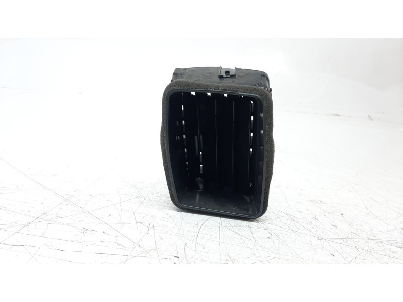 Recambio de rejilla aireadora para mitsubishi outlander (gf0) phev kaiteki 4wd referencia OEM IAM 8030A204RH  
