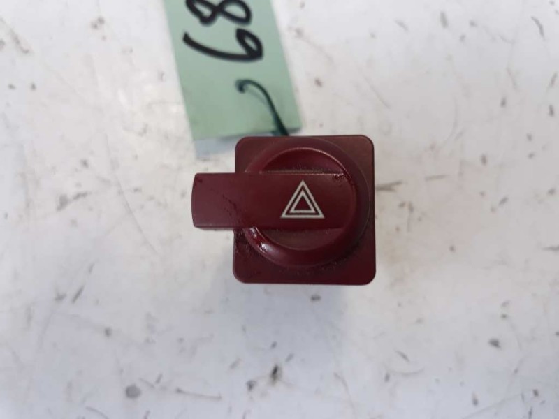 Recambio de warning para citroen c4 berlina cool referencia OEM IAM 96480877KR  
