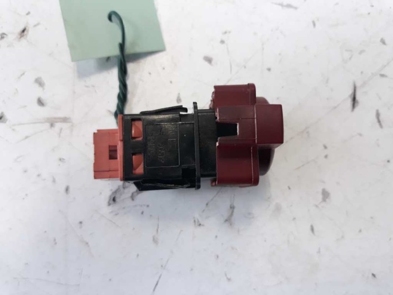 Recambio de warning para citroen c4 berlina cool referencia OEM IAM 96480877KR  