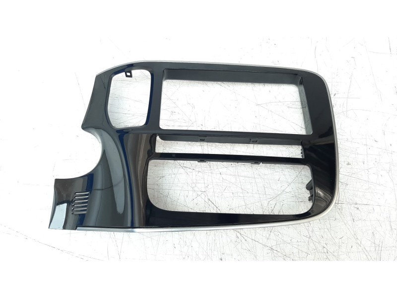 Recambio de moldura para mitsubishi outlander (gf0) phev kaiteki 4wd referencia OEM IAM 8002B294475  