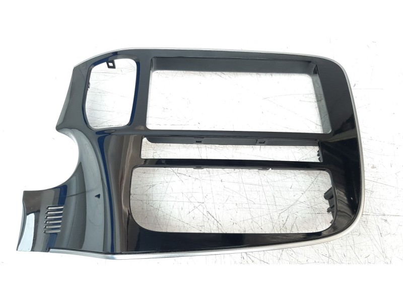 Recambio de moldura para mitsubishi outlander (gf0) phev kaiteki 4wd referencia OEM IAM 8002B294475  
