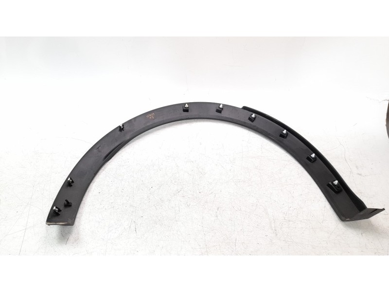 Recambio de aletin trasero izquierdo para renault captur ii 1.0 tce referencia OEM IAM 788A35655R  