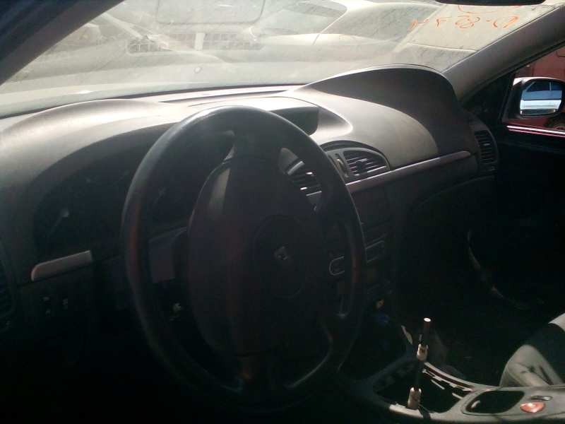 renault laguna ii (bg0) del año 2006