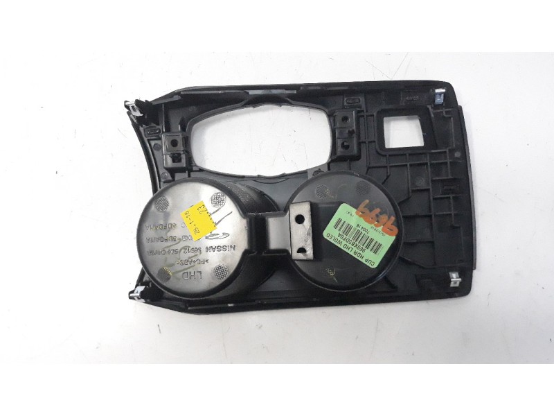 Recambio de moldura para infiniti q30 2.2d sport referencia OEM IAM 969XB5DF0A  