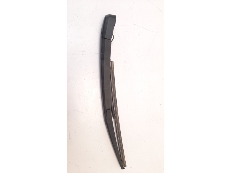 Recambio de brazo limpia trasero para kia rio 1.2 cat referencia OEM IAM 988112P000  