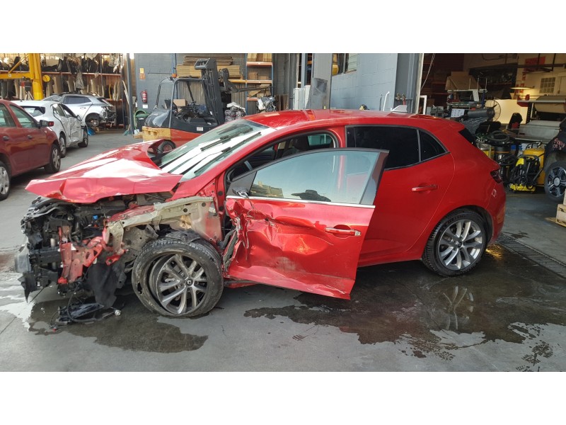 renault megane iv berlina 5p del año 2018