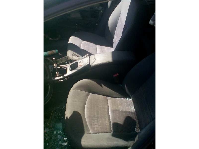 renault laguna ii (bg0) del año 2006