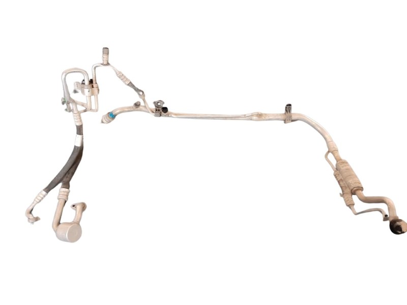 Recambio de tubos aire acondicionado para hyundai tucson referencia OEM IAM 97762N7000  