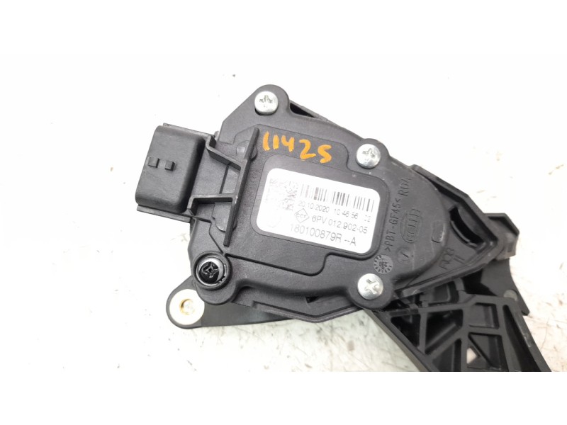Recambio de potenciometro pedal para renault captur ii 1.0 tce referencia OEM IAM 180100879R  