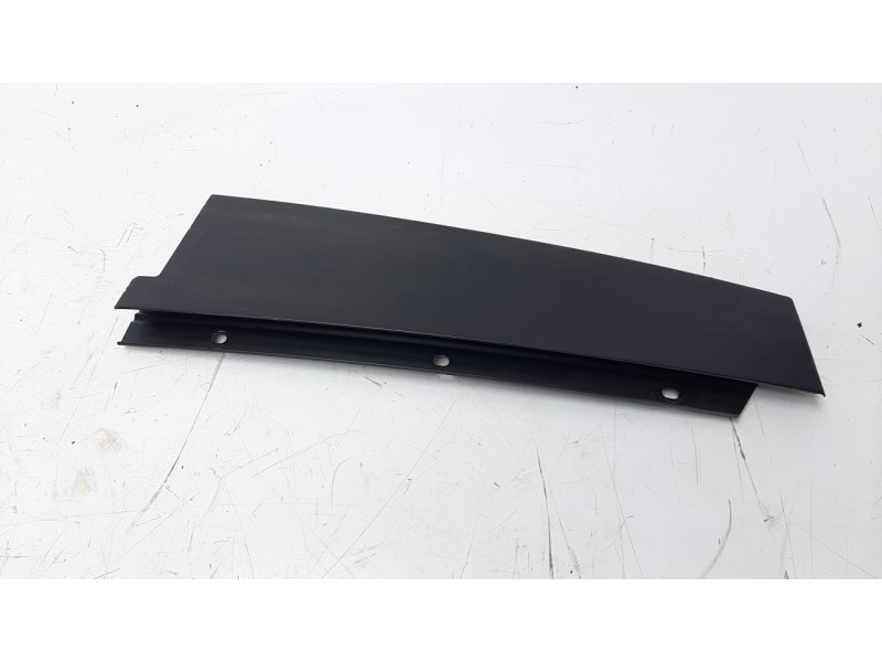 Recambio de molduras delanteras para fiat nuova 500 (150) abarth referencia OEM IAM   