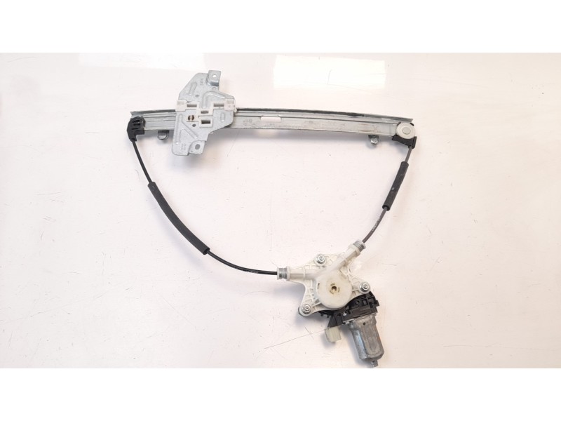 Recambio de elevalunas delantero derecho para kia rio 1.2 cat referencia OEM IAM 824021W310  