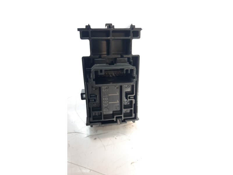 Recambio de mando elevalunas trasero derecho para toyota c-hr referencia OEM IAM 84810F4030  