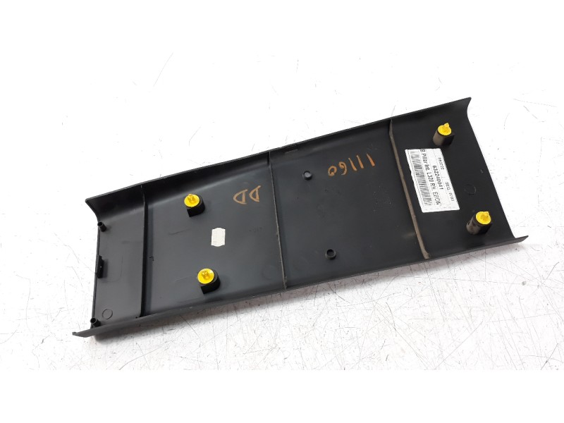 Recambio de moldura para land rover range rover sport 3.0 td v6 cat referencia OEM IAM 632240041  