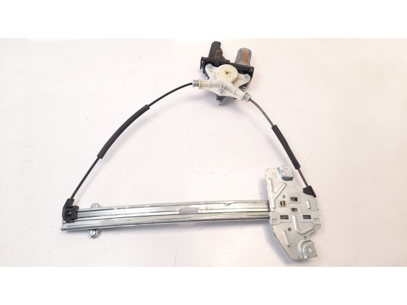 Recambio de elevalunas delantero izquierdo para kia rio 1.2 cat referencia OEM IAM 824021W310  