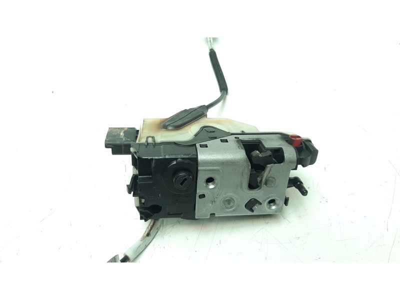 Recambio de cerradura puerta trasera derecha para peugeot 2008 (--.2013) 1.6 blue-hdi fap referencia OEM IAM 9812501180  