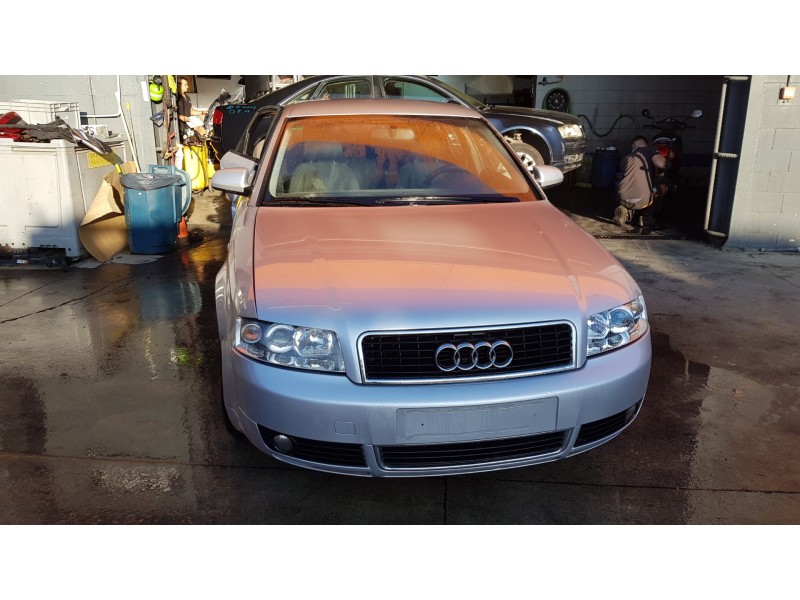 audi a4 berlina (8e) del año 2001