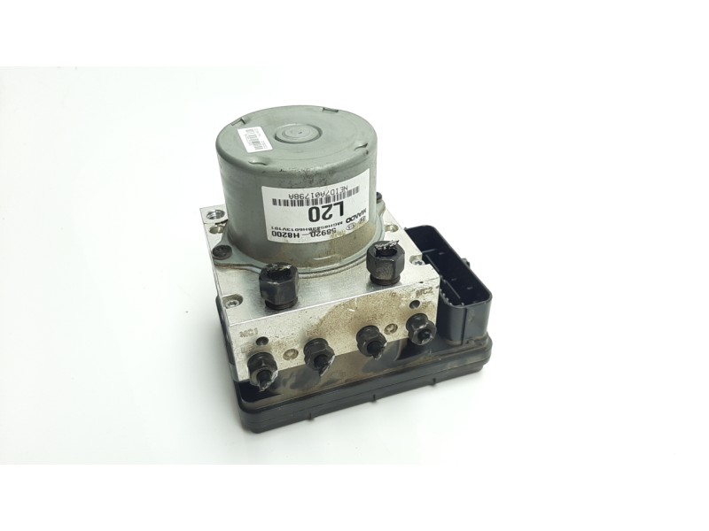 Recambio de abs para kia rio (yb) drive referencia OEM IAM 58920H8200  