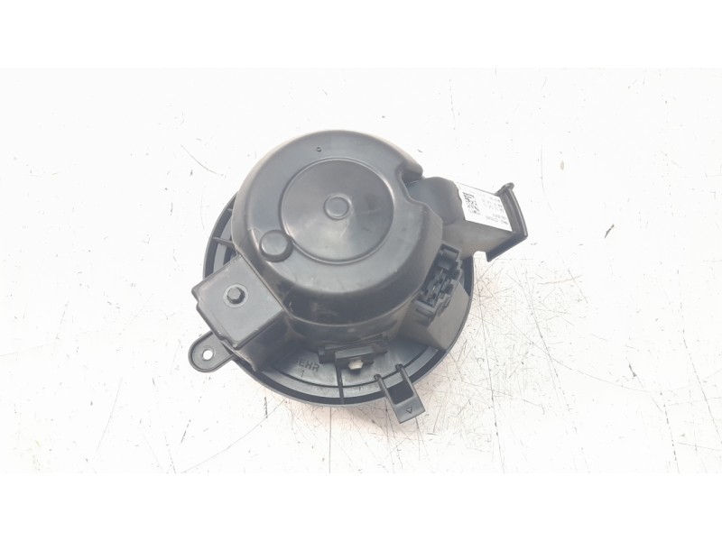 Recambio de ventilador calefaccion para smart forfour 0.9 turbo cat referencia OEM IAM A4539060201 EE795002 