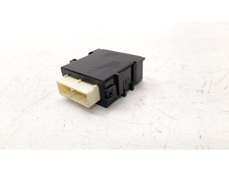 Recambio de modulo electronico para toyota rav 4 referencia OEM IAM 8594042030  