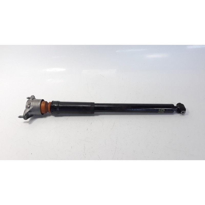 Recambio de amortiguador trasero derecho para infiniti q30 2.2d sport referencia OEM IAM A0913200631  