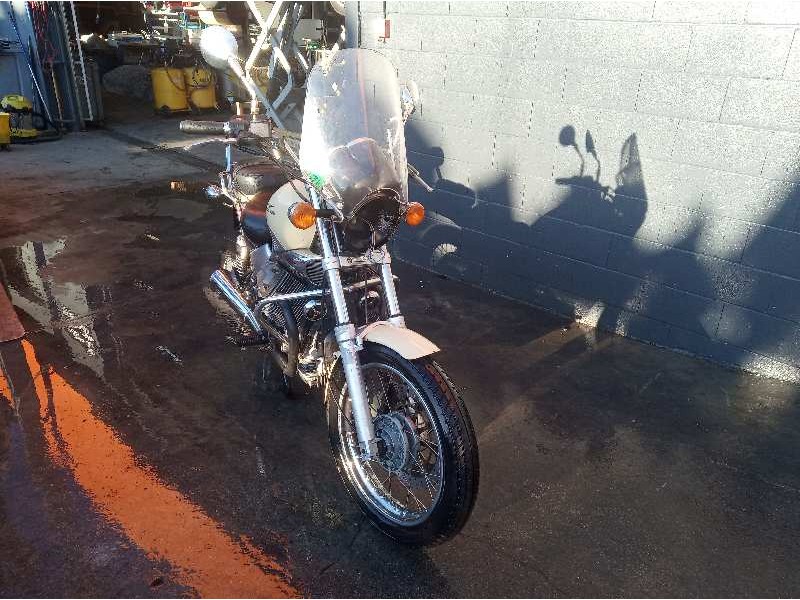 guzzi nevada del año 2005