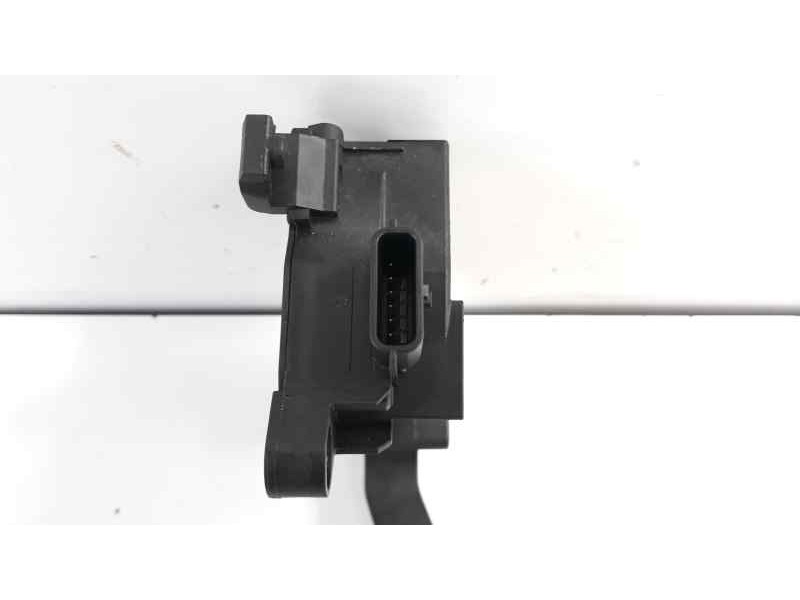 Recambio de potenciometro pedal para renault megane iv berlina 5p intens referencia OEM IAM 180026830R  
