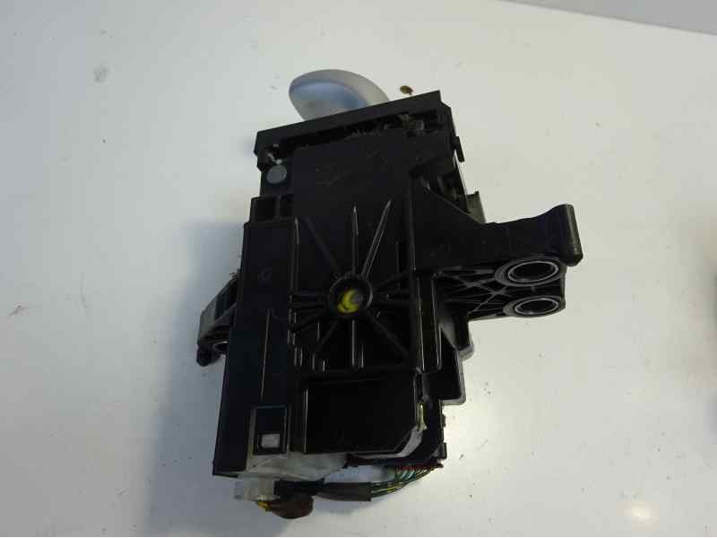 Recambio de palanca cambio para toyota prius+ eco referencia OEM IAM 75C583LHD  