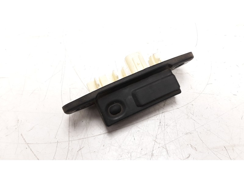 Recambio de maneta exterior porton para toyota c-hr referencia OEM IAM 69321F4010  