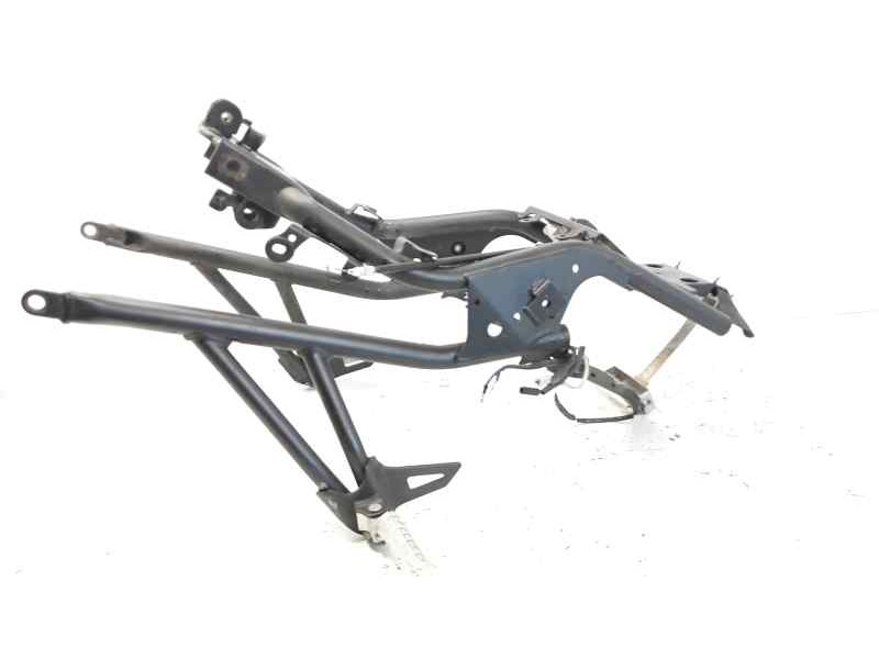 Recambio de subchasis trasero para yamaha fz 1 / fz 6 fazer referencia OEM IAM 5VX211900800  