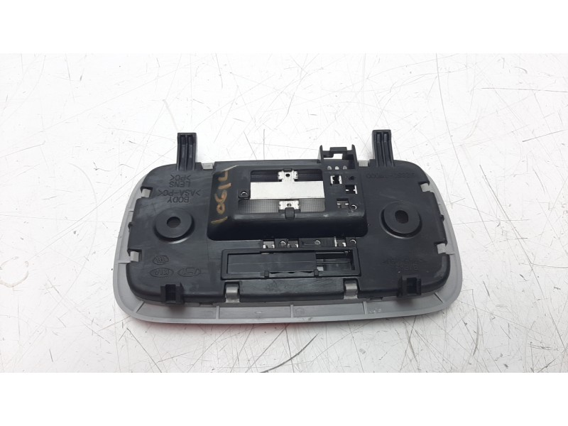 Recambio de luz interior para kia rio 1.2 cat referencia OEM IAM 928501W000  