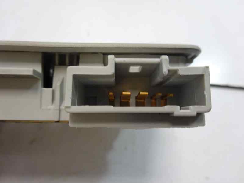 Recambio de luz interior para renault laguna ii grandtour (kg0) dynamique confort referencia OEM IAM 8200003036  