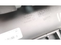 Recambio de moldura para audi q7 4mg referencia OEM IAM 4M8864147   2