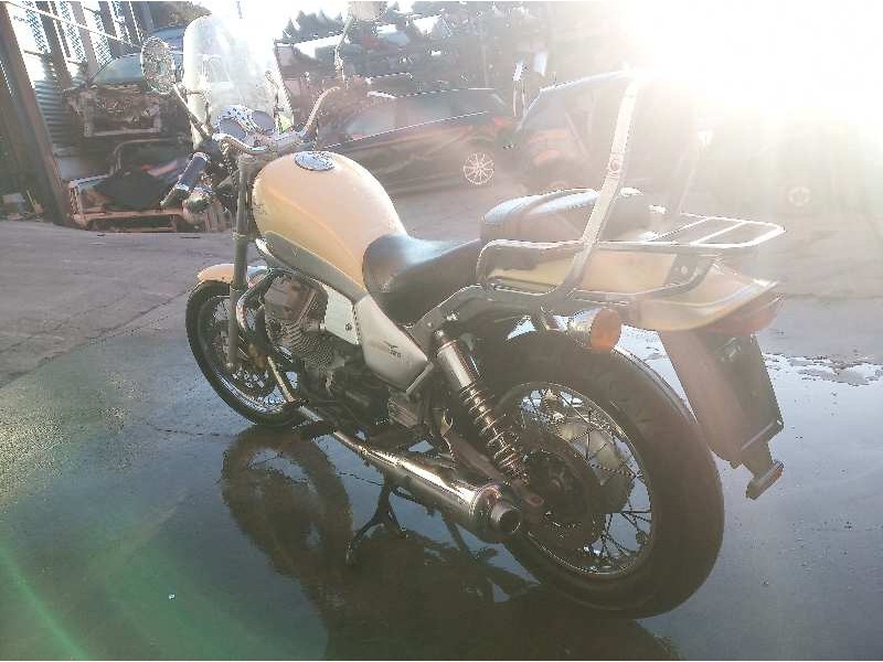 guzzi nevada del año 2005