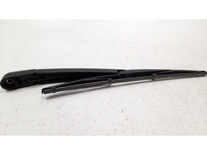 Recambio de brazo limpia trasero para hyundai tucson 1.6 crdi cat referencia OEM IAM 988152J000  