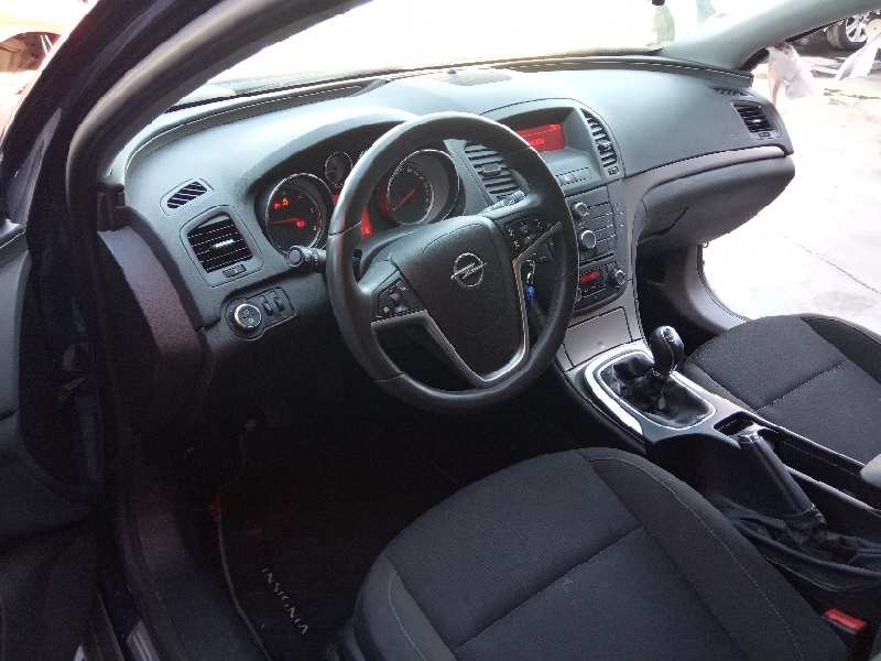 opel insignia sports tourer del año 2010