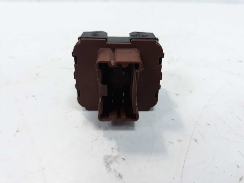 Recambio de mando elevalunas delantero izquierdo para renault clio iv dynamique referencia OEM IAM 254113300R IAF340017 