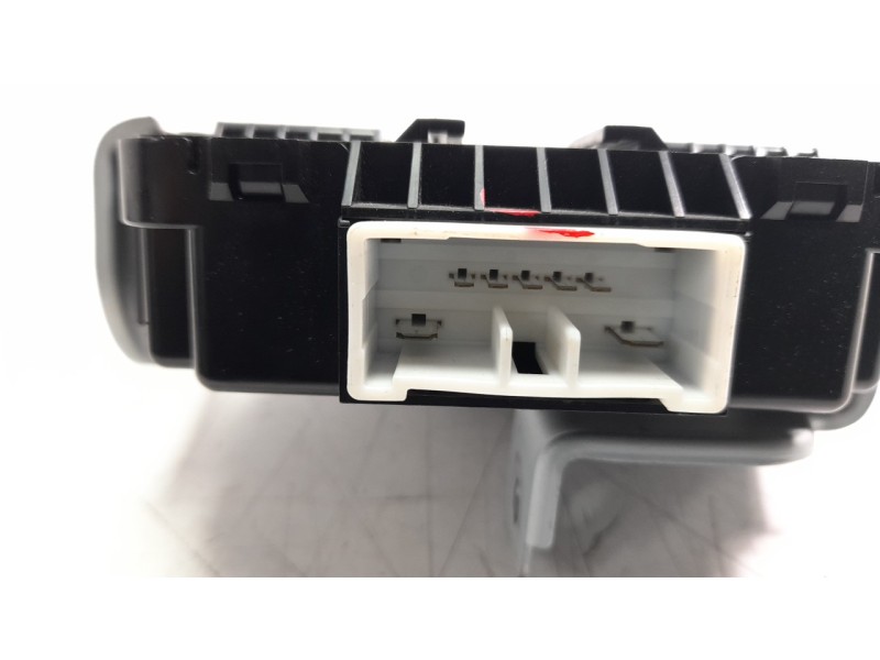Recambio de modulo electronico para kia stonic (ybcuv) 1.6 crdi cat referencia OEM IAM 95300H8000  