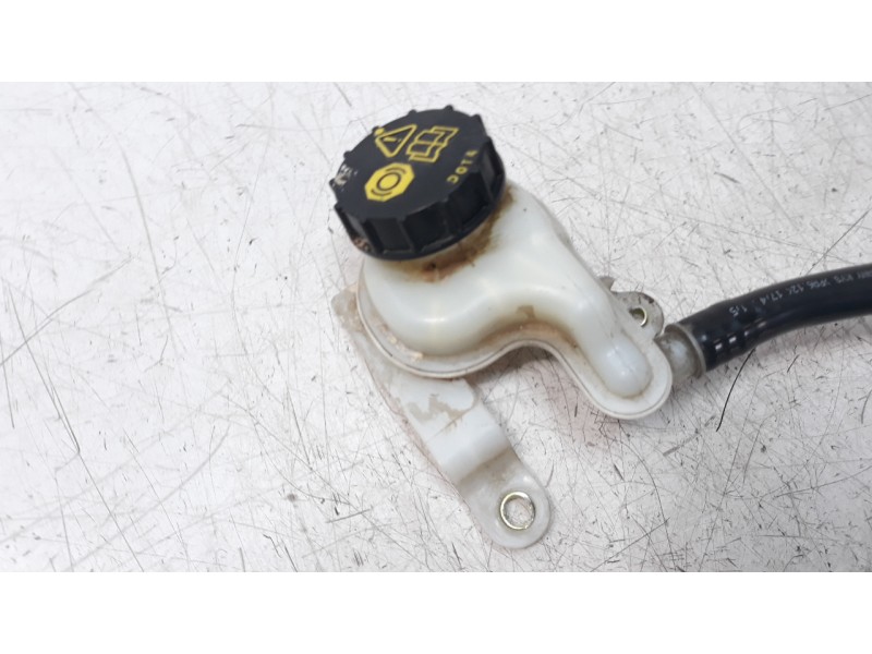 Recambio de bomba freno para ford b-max 1.0 ecoboost cat referencia OEM IAM 1751664  