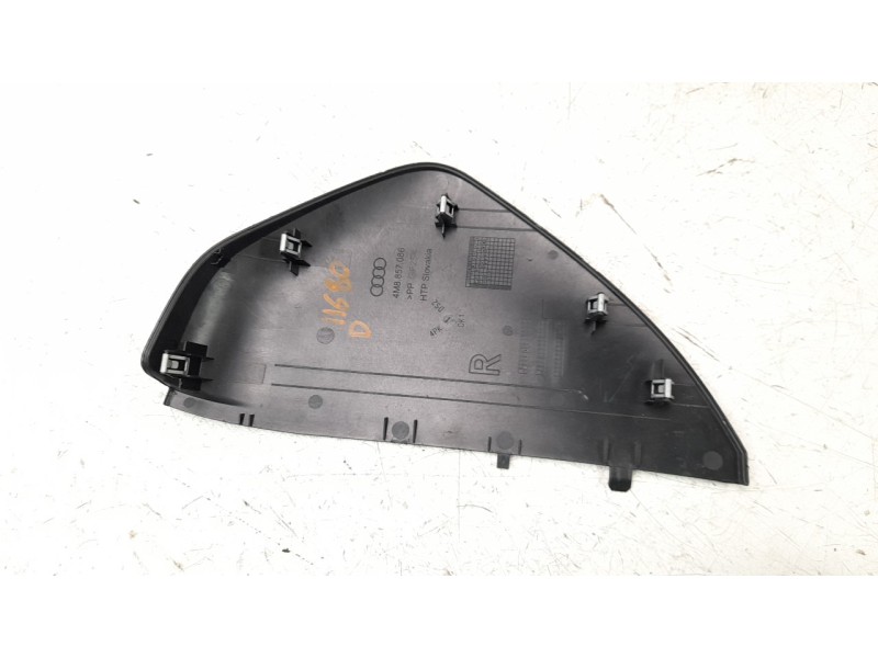 Recambio de moldura para audi q7 4mg referencia OEM IAM 4M8857086  