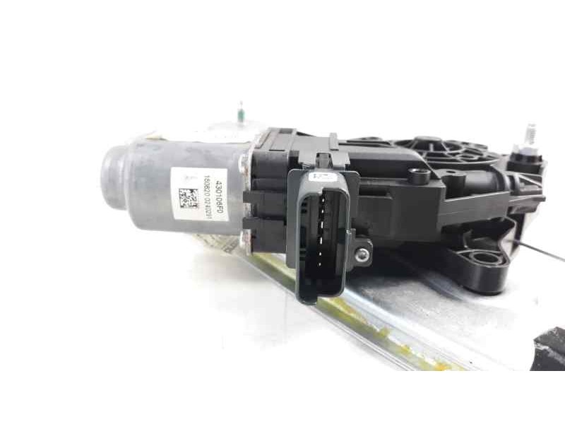 Recambio de elevalunas trasero izquierdo para renault megane iv berlina 5p intens referencia OEM IAM 0827082T13 827219072R 