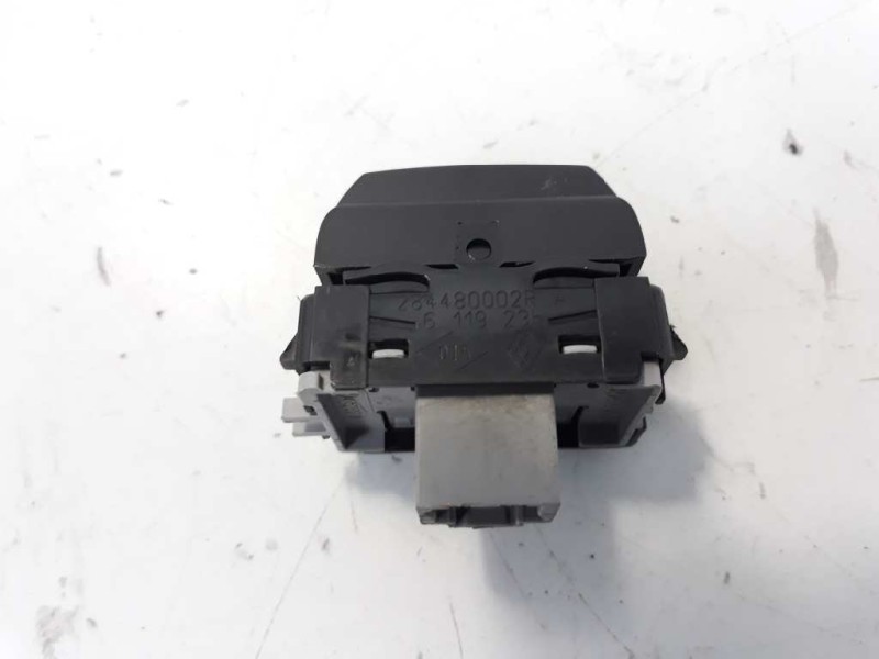 Recambio de interruptor para renault clio iv dynamique referencia OEM IAM 284480002R  