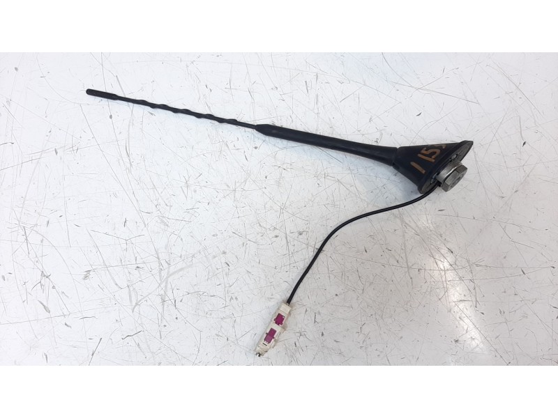Recambio de antena para seat ibiza (6p1) 1.4 tdi referencia OEM IAM 6P0035501B  