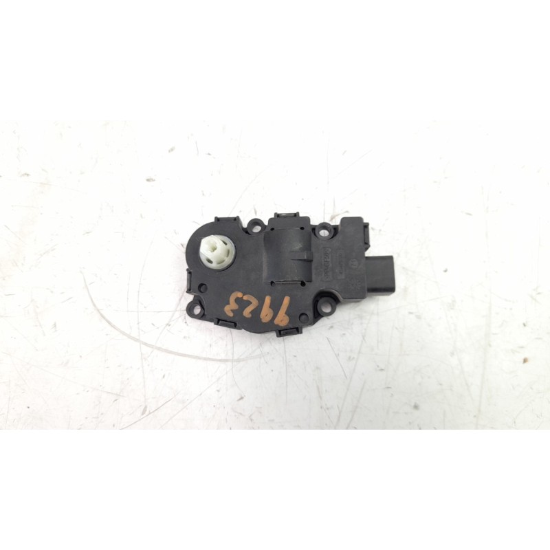 Recambio de motor calefaccion para porsche cayenne (typ 92aa) 3.0 tdi cat referencia OEM IAM 16450178  