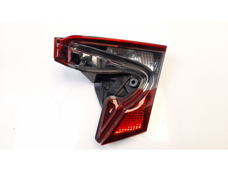 Recambio de piloto trasero derecho interior para toyota c-hr referencia OEM IAM 81580F412000  