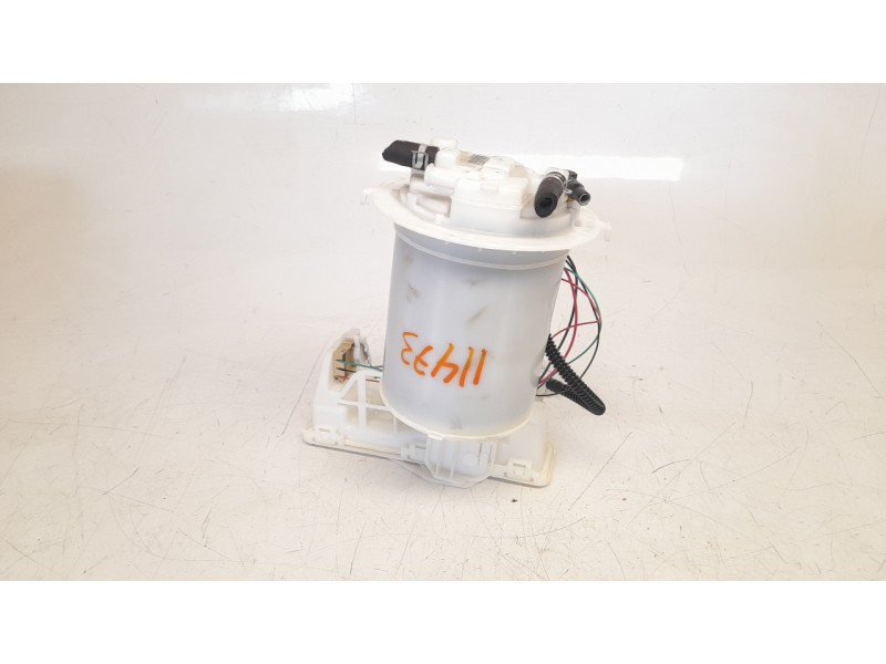 Recambio de bomba combustible para toyota corolla (e21) referencia OEM IAM 7702002C21  