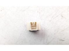 Recambio de interruptor para toyota rav 4 referencia OEM IAM 191698   2