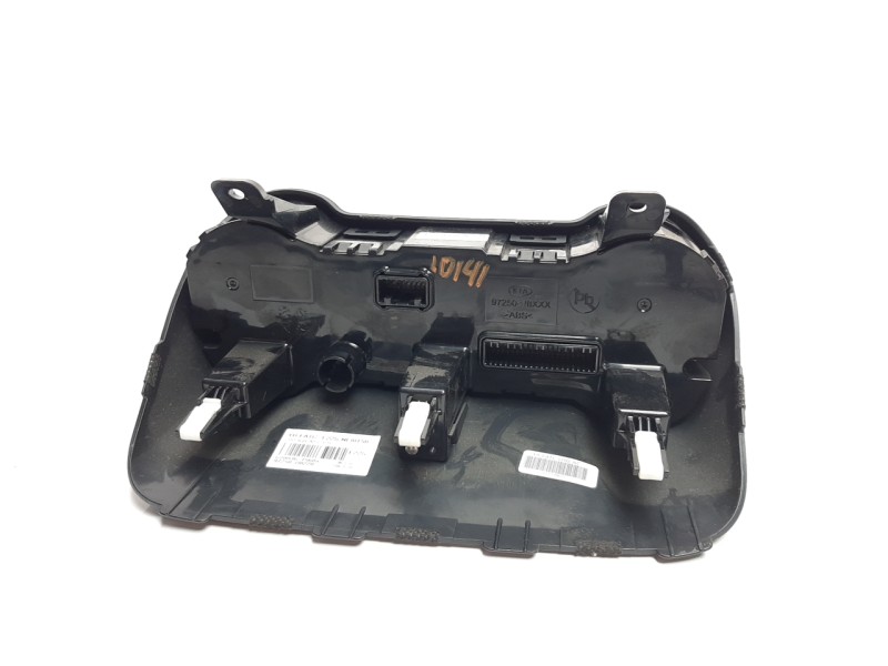 Recambio de mando climatizador para kia rio (yb) drive referencia OEM IAM 97250H8220 C200367560A 